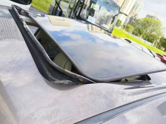 [深圳·粤B] 二手别克别克GL82014款 2.4L CT豪华商务舒适版