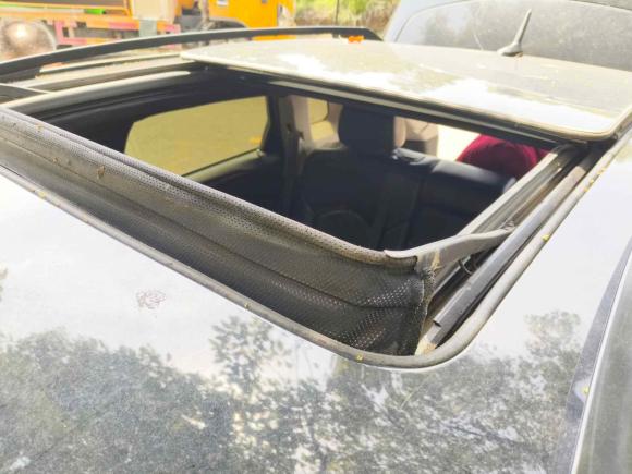 [武汉·鄂L] 二手凯迪拉克凯迪拉克SRX2012款 3.0L 舒适型