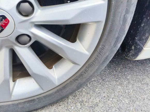 [上海·沪A] 二手荣威荣威i6新能源2017款 45T 混动互联智享版