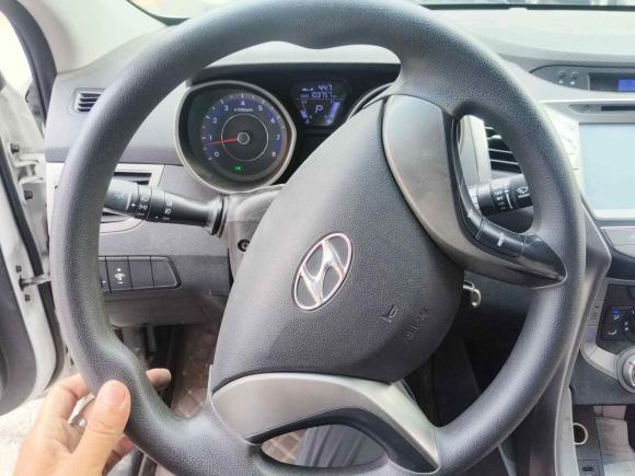 [上海·苏H] 二手现代朗动2012款 1.6L 自动时尚型