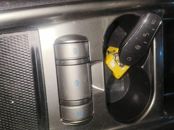 [杭州·浙A] 二手比亚迪海豚2021款 405km 自由版