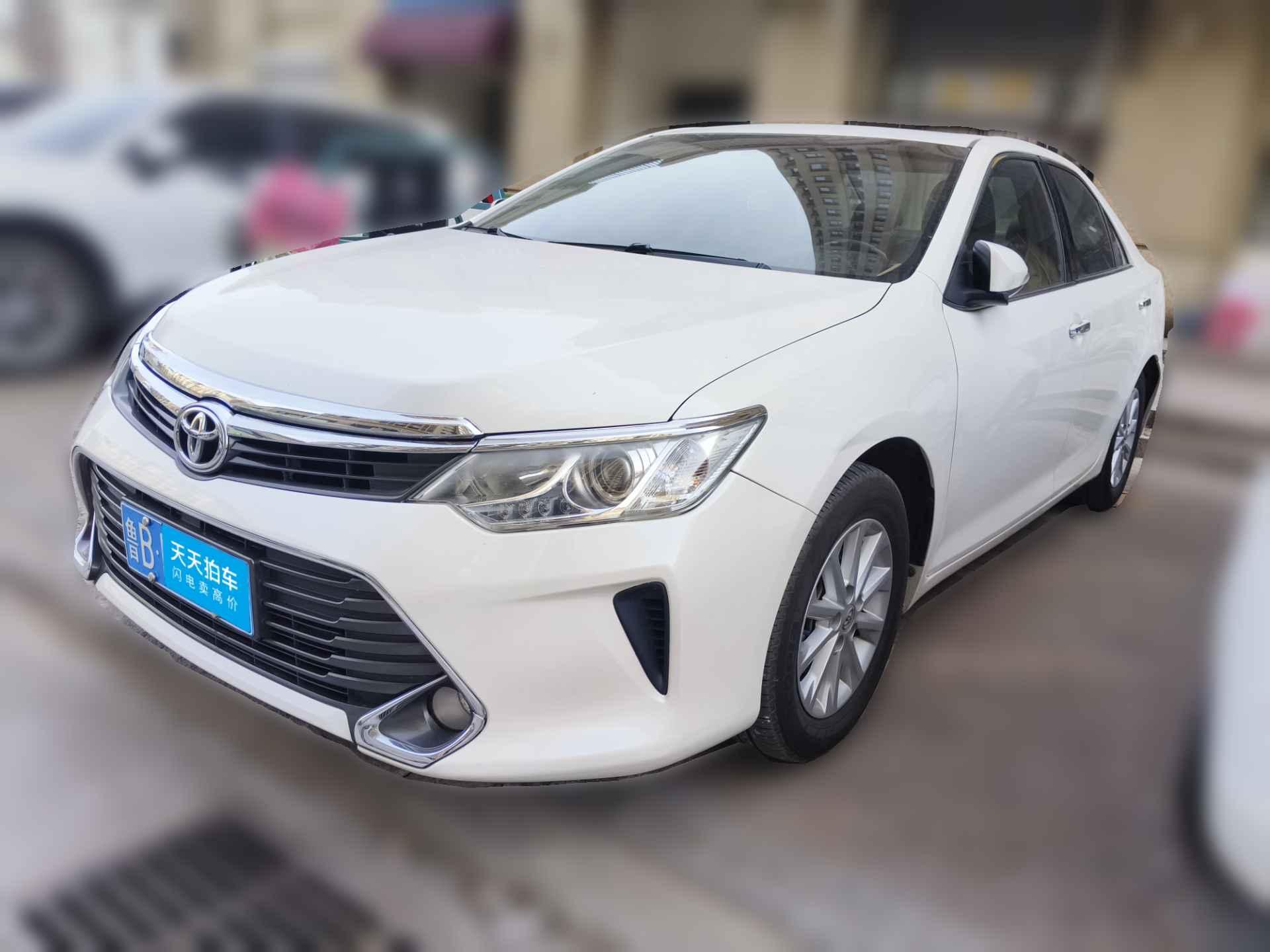 [青岛·鲁B] 丰田凯美瑞2015款 2.0G 领先版