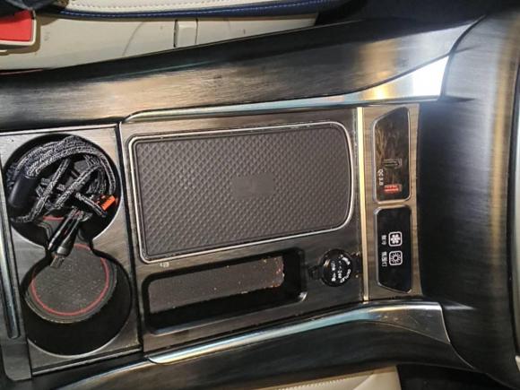 [杭州·浙A] 二手别克别克GL82021款 陆上公务舱 652T 豪华型