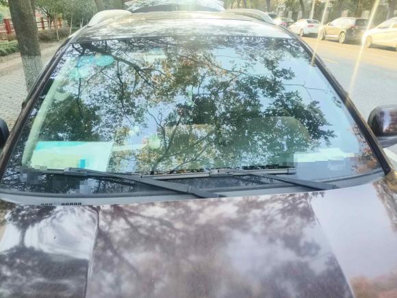 [上海·苏F] 二手江铃驭胜S3502016款 2.0T 自动四驱汽油超豪华版5座