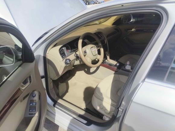 [上海·沪A] 二手奥迪奥迪A4L2011款 2.0 TFSI 技术型