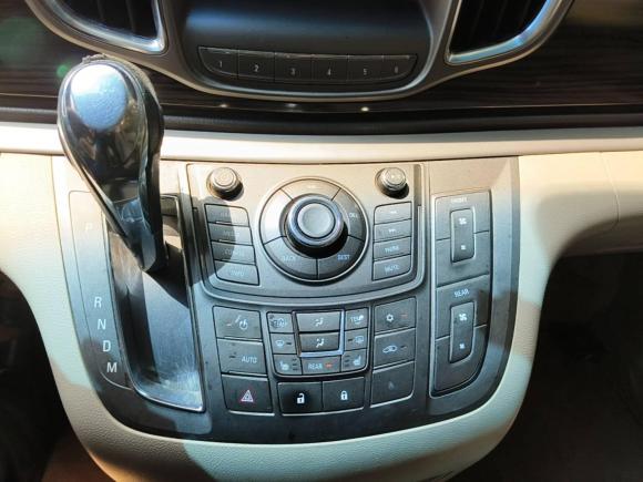 [武汉·鄂G] 二手别克别克GL82011款 3.0L XT豪华商务旗舰版