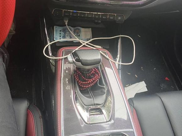 [上海·皖B] 二手长安欧尚长安欧尚X52021款 1.5T DCT旗舰型