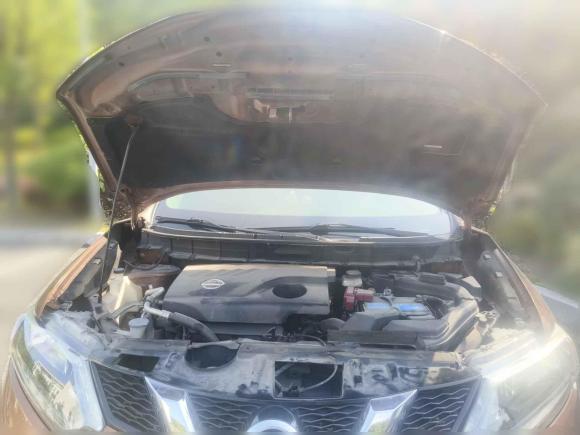 [杭州·浙A] 二手日产奇骏2014款 2.0L CVT舒适版 2WD