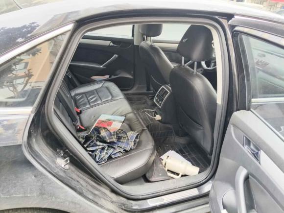 [合肥·苏B] 二手大众帕萨特2013款 1.8TSI DSG尊荣版