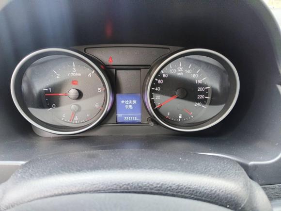 [武汉·鄂L] 二手哈弗哈弗H62014款 运动版 2.0T 柴油 手动两驱精英型