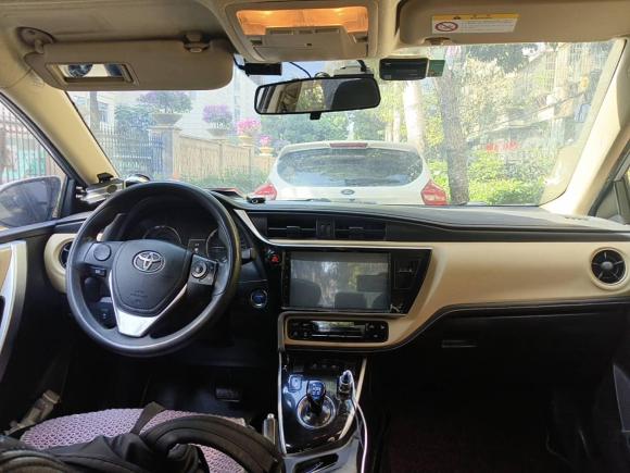 [广州·粤A] 二手丰田雷凌2017款 改款双擎 1.8H GS E-CVT精英天窗版 国V