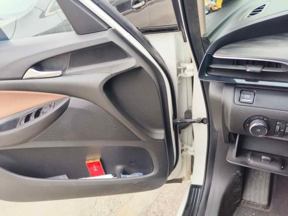 [苏州·苏M] 二手别克别克GL62021款 323T 轻混动互联豪华型