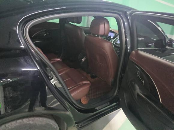 [济南·苏H] 二手别克君越2014款 2.0T SIDI 智享旗舰型