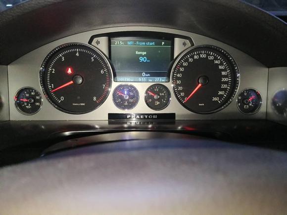 [上海·沪J] 二手大众辉腾2009款 3.6L V6 5座加长舒适版