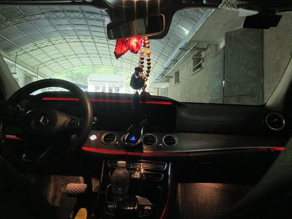 [温州·浙C] 二手奔驰奔驰E级2017款 E 300 L 豪华型