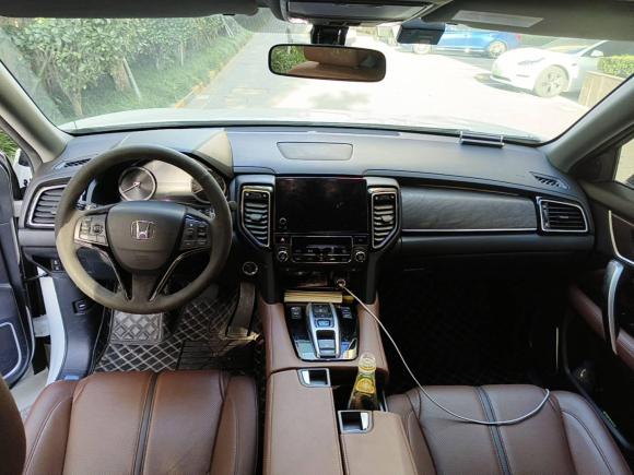 [上海·沪D] 二手本田本田UR-V2020款 370TURBO 两驱尊雅版