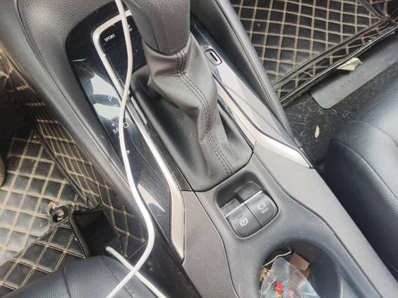 [成都·川G] 二手丰田凌尚2021款 2.0L 豪华版