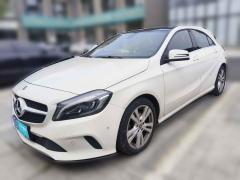 [青岛·鲁B] 奔驰奔驰A级2017款 改款 A 200 动感型