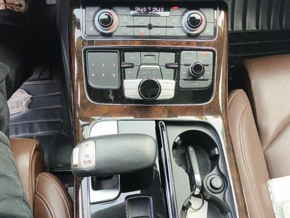 [无锡·苏B] 二手奥迪奥迪A82016款 A8L 45 TFSI quattro豪华型