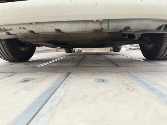 [佛山·粤E] 二手吉利汽车帝豪2016款 三厢 1.5L CVT豪华型