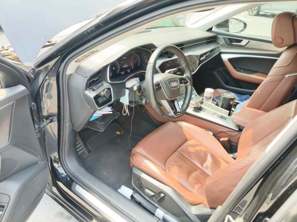 [广州·粤A] 二手奥迪奥迪A6L2020款 40 TFSI 豪华致雅型