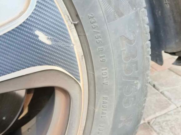 [上海·沪D] 二手奔驰奔驰GLC2017款 GLC 260 4MATIC 豪华型