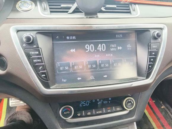 [上海·皖S] 二手陆风陆风X72015款 2.0T 全景尊贵版