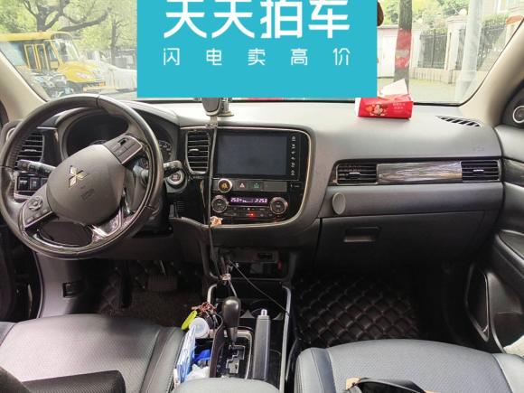 [上海·鄂E] 二手三菱欧蓝德2018款 2.0L 两驱荣耀版 5座