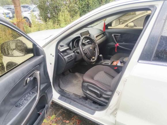 [杭州·浙A] 二手奔腾奔腾X802016款 2.0L 自动舒适型