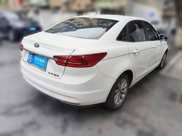 [南昌·赣E] 二手福特福睿斯2015款 1.5L 自动时尚型