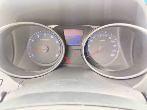 [成都·川A] 二手现代北京现代ix352012款 2.0L 自动两驱精英版GLS