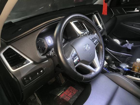 [义乌·川L] 二手现代途胜2015款 1.6T 双离合两驱领先型