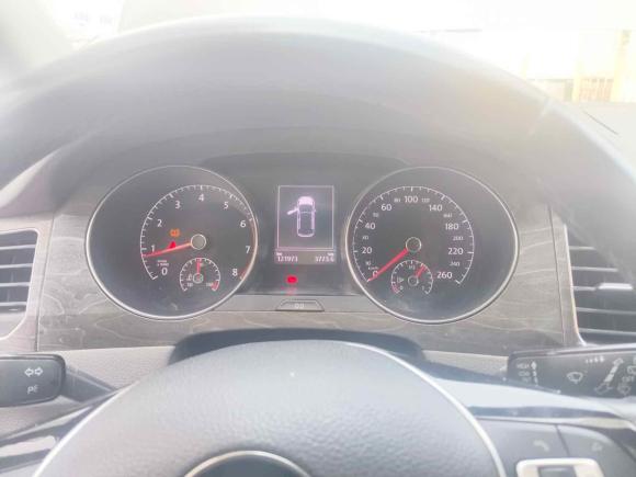 [青岛·鲁B] 二手大众高尔夫·嘉旅2016款 230TSI 自动豪华型