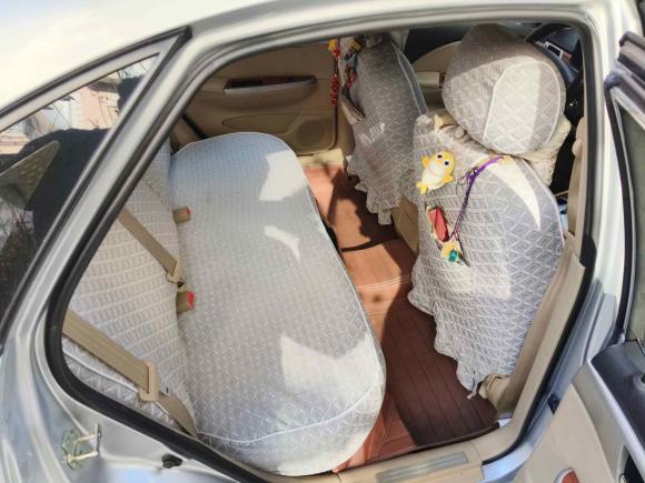 [上海·鲁K] 二手别克凯越2013款 1.5L 自动尊享型