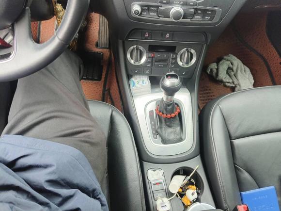 [上海·沪A] 二手奥迪奥迪Q32013款 35 TFSI 舒适型