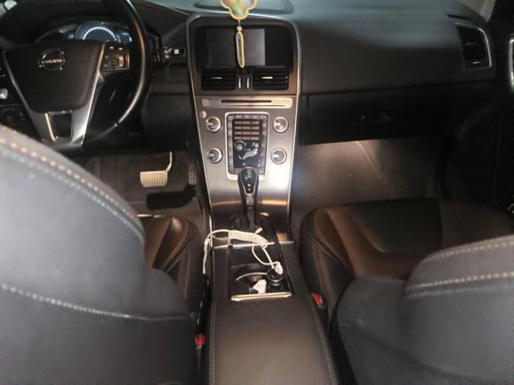 [杭州·浙A] 二手沃尔沃沃尔沃XC602015款 T5 AWD 智驭版