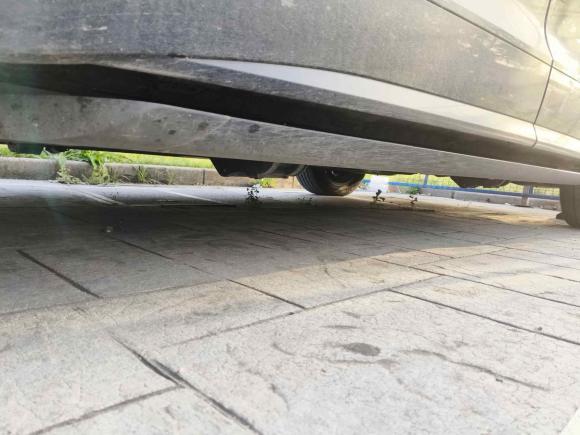 [上海·苏F] 二手大众威然2023款 380TSI 尊贵版