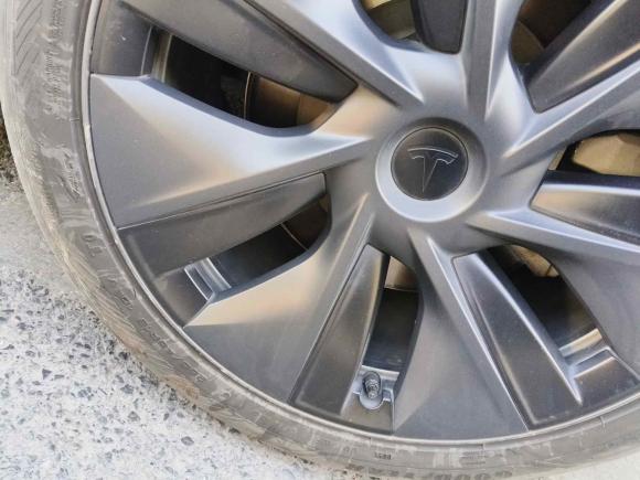 [南京·苏A] 二手特斯拉Model Y2023款 后轮驱动版