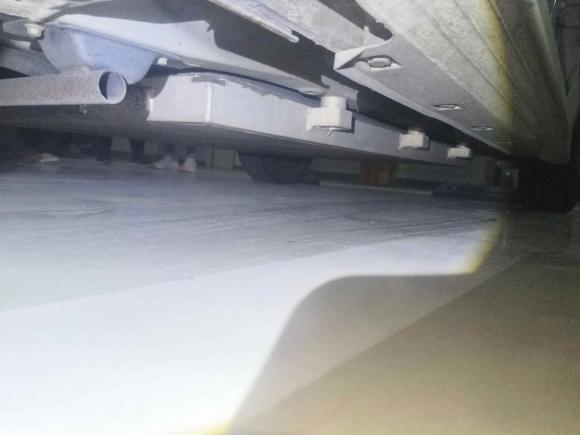 [深圳·粤B] 二手比亚迪比亚迪e32020款 高续航版 耀·豪华型