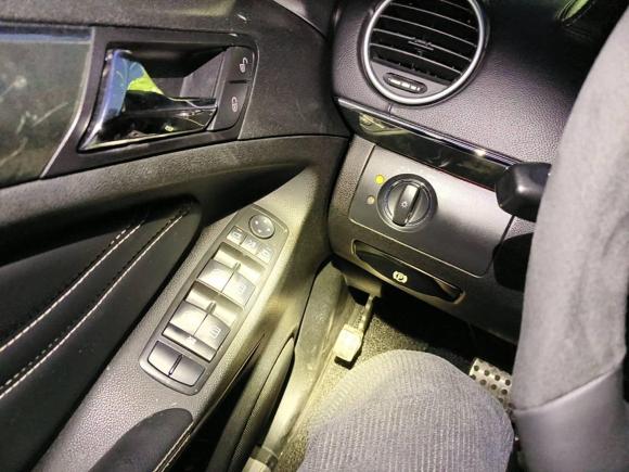 [上海·沪L] 二手奔驰奔驰M级2010款 ML 350 4MATIC豪华型