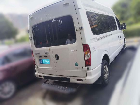 [杭州·浙A] 二手上汽大通MAXUS新途V802023款 2.0T AMT经典傲运通长轴中顶6/7/8/9座