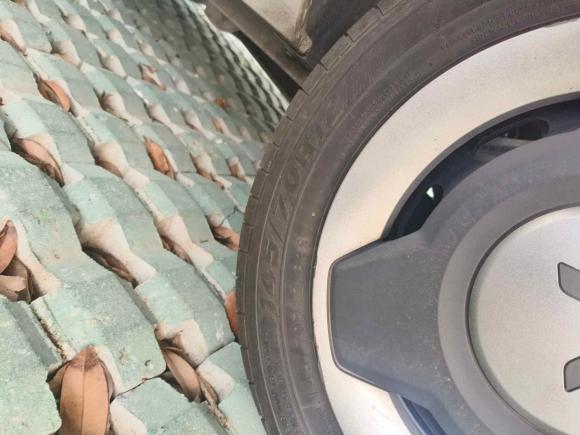 [苏州·苏E] 二手五菱汽车宏光MINIEV2021款 马卡龙时尚款 磷酸铁锂