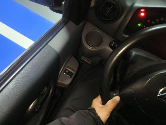 [宁波·浙B] 二手日产日产NV2002013款 1.6L 豪华型 国IV