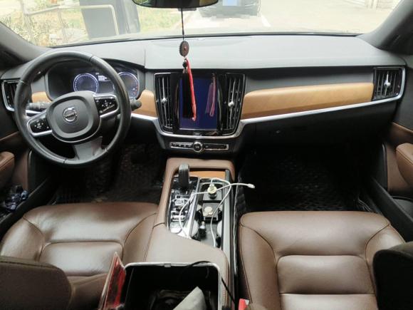 [无锡·苏B] 二手沃尔沃沃尔沃S902021款 B5 智逸豪华版