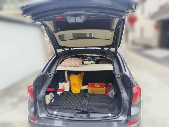 [南京·苏A] 二手宝马宝马5系GT2015款 528i 领先型