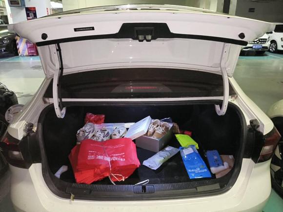 [杭州·浙A] 二手荣威荣威i52020款 1.5L 自动4G互联领豪版