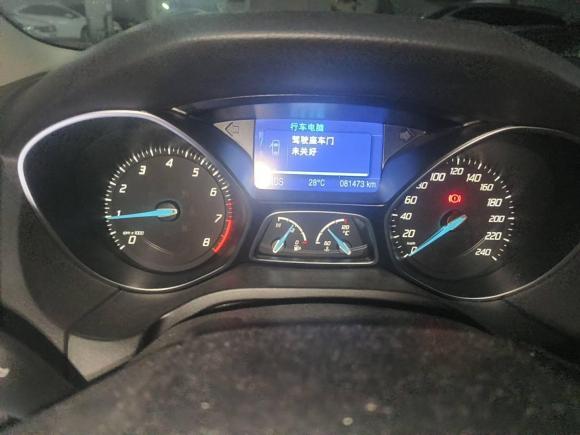 [深圳·粤B] 二手福特福克斯2012款 两厢 2.0L 自动豪华运动型