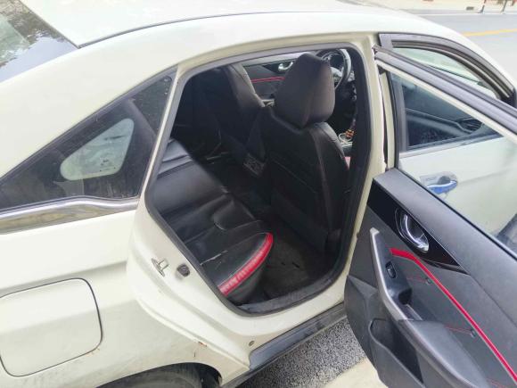 [上海·沪C] 二手启辰启辰D602018款 1.6L CVT智联精英版