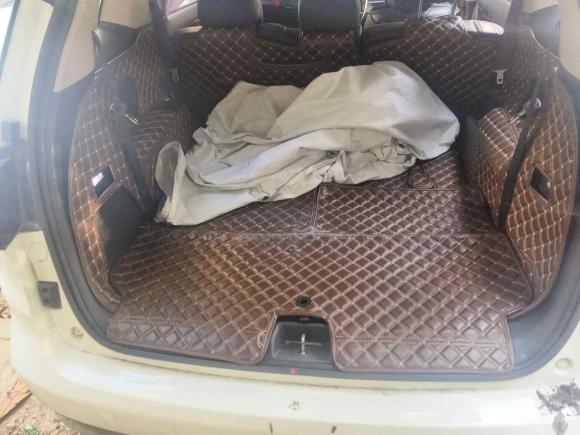 [上海·沪F] 二手比亚迪宋MAX2017款 1.5T 自动智联精英型 7座