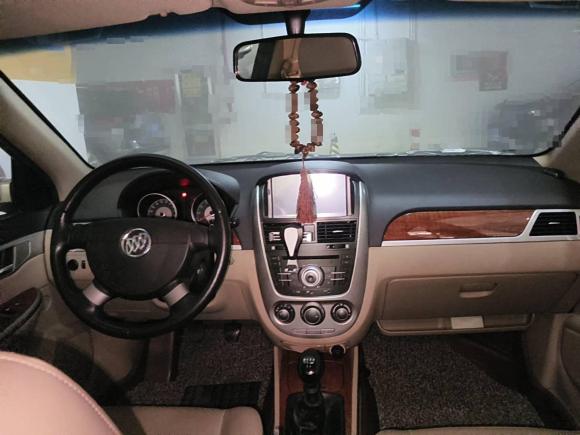 [西安·陕A] 二手别克凯越2013款 1.5L 手动尊享型